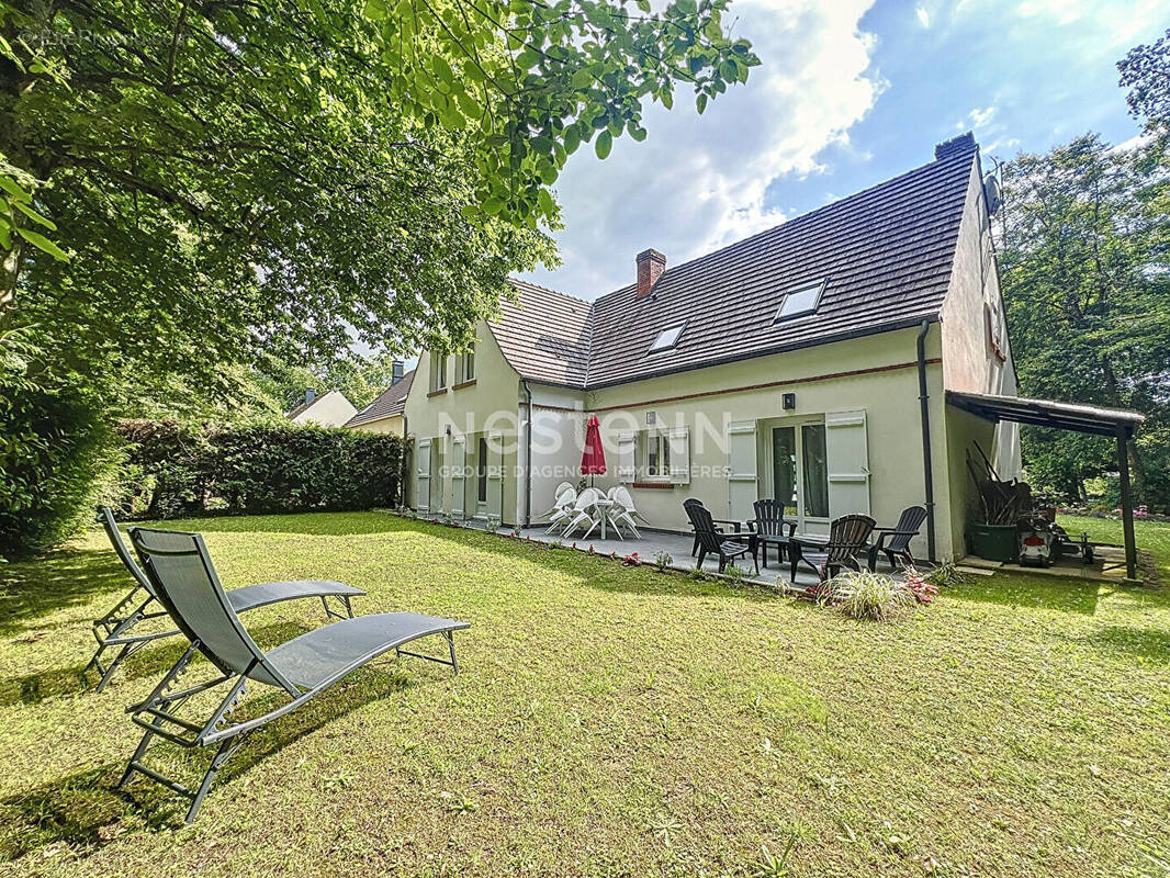 Maison à LAMORLAYE