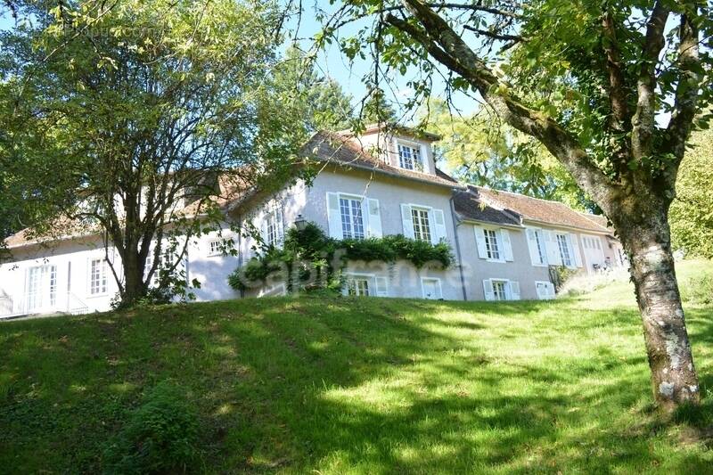 Maison à SAINT-SAULGE