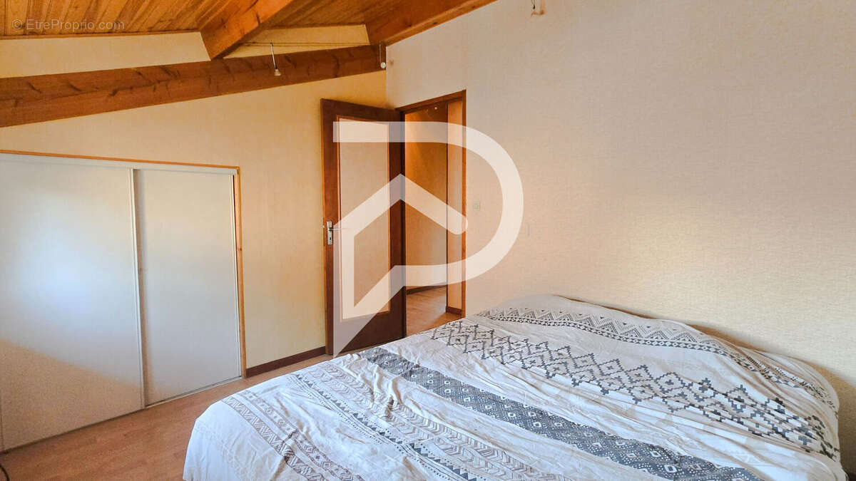 Maison à LISLE-SUR-TARN