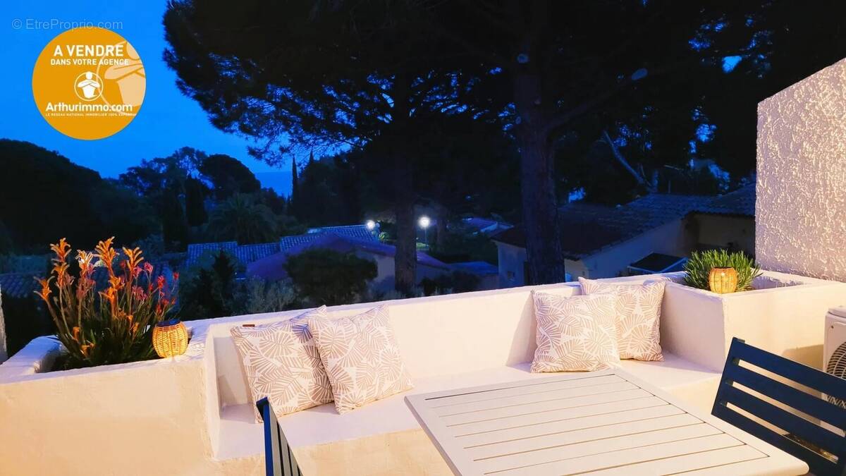 Appartement à LE LAVANDOU