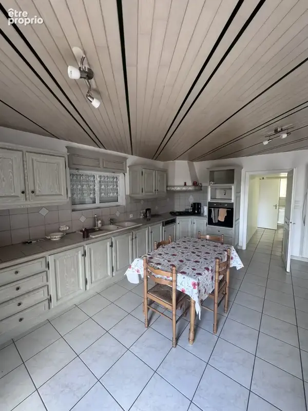 A saisir belle maison d'habitation proche des Essarts 85140 - photo 3