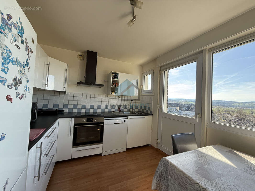 Appartement à MAICHE