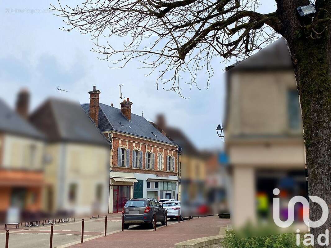 Photo 2 - Appartement à SAINT-FARGEAU