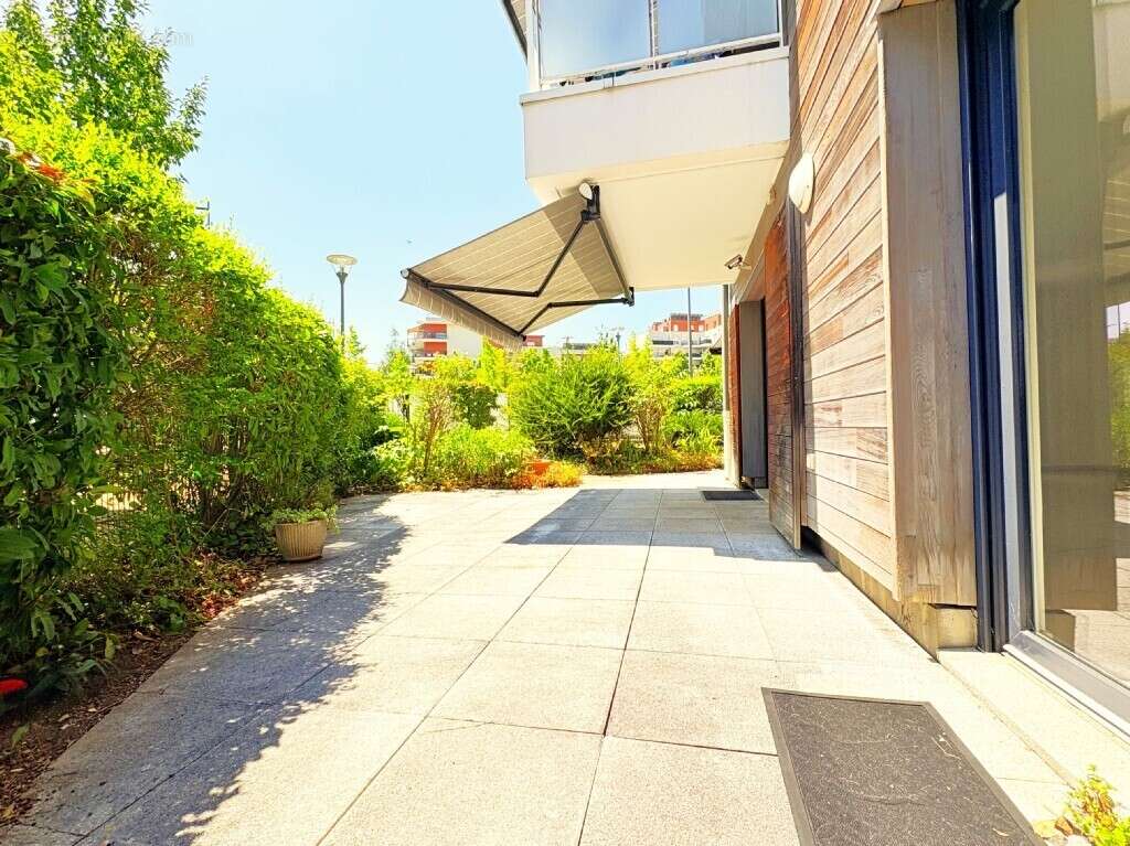 Appartement 85 m² à Seynod  - photo 9