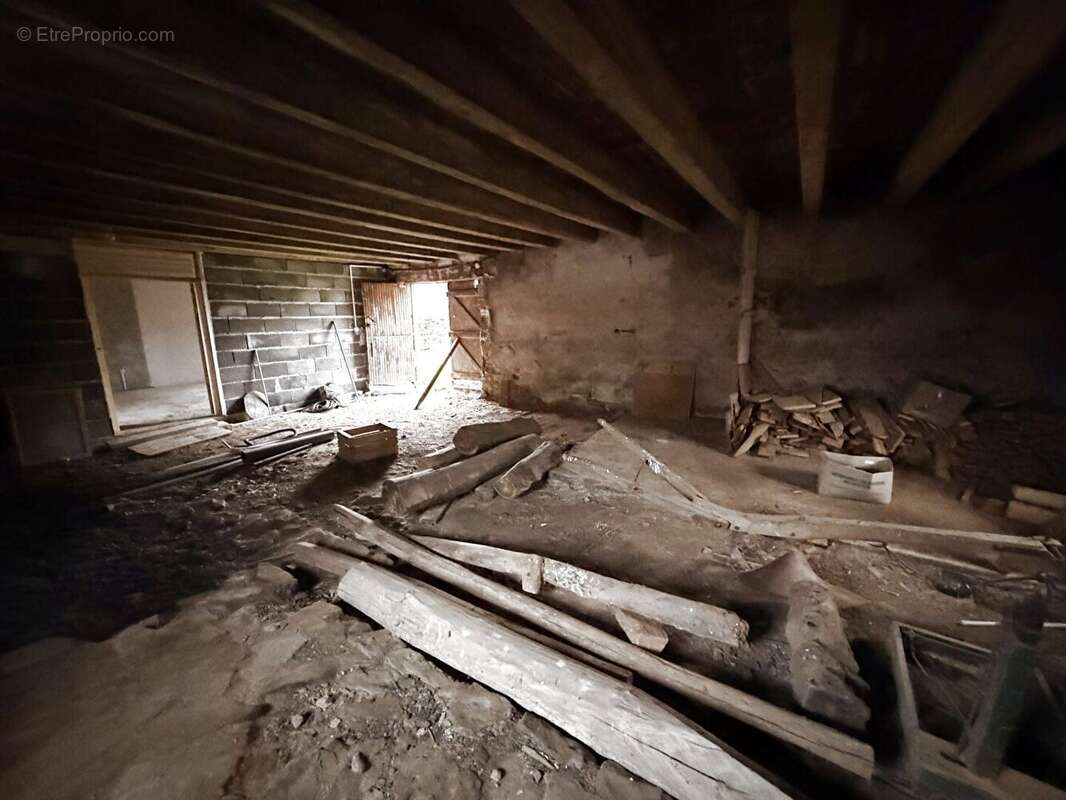 Maison à LEOTOING
