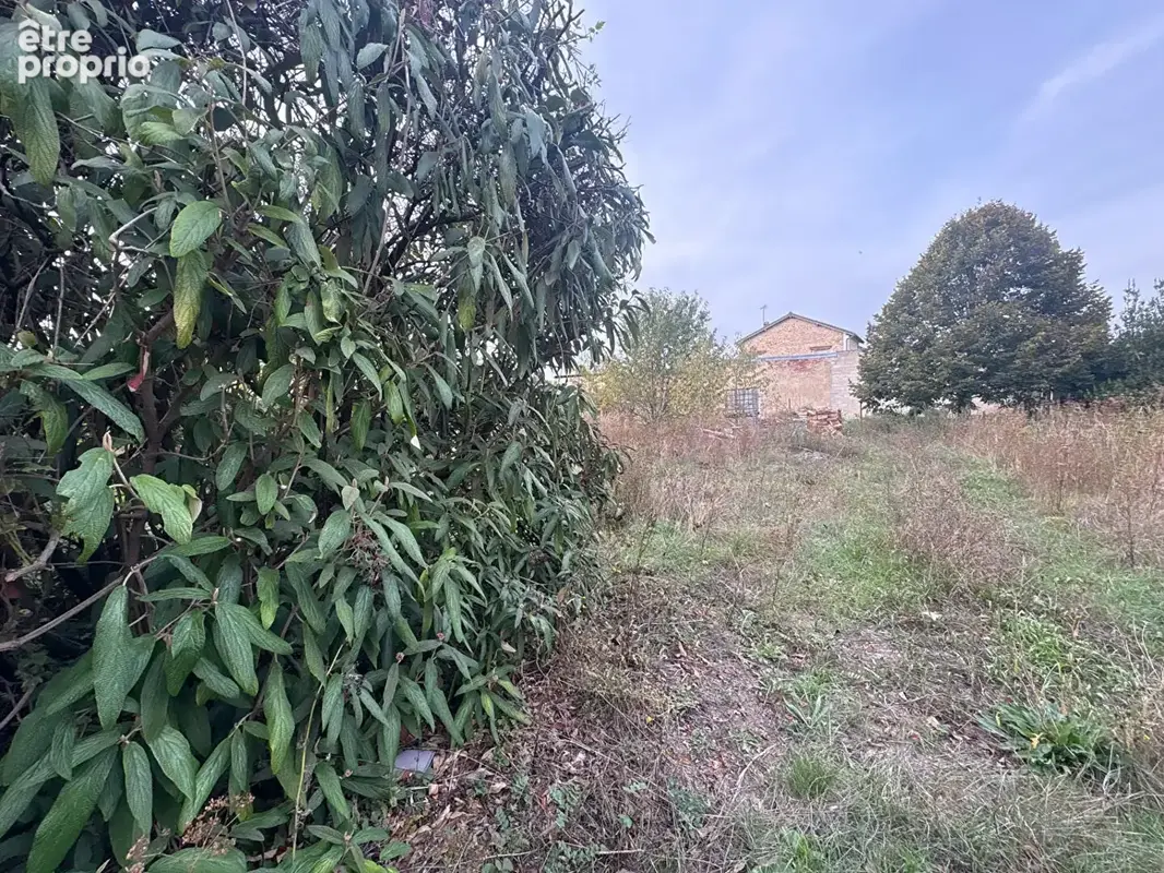 EXCLUSIVITÉ COMEBACK - Terrain à bâtir non viabilisé de 417 m² avec vue sur la forêt !! - photo 5