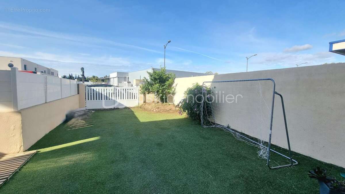 Appartement à MILLAS