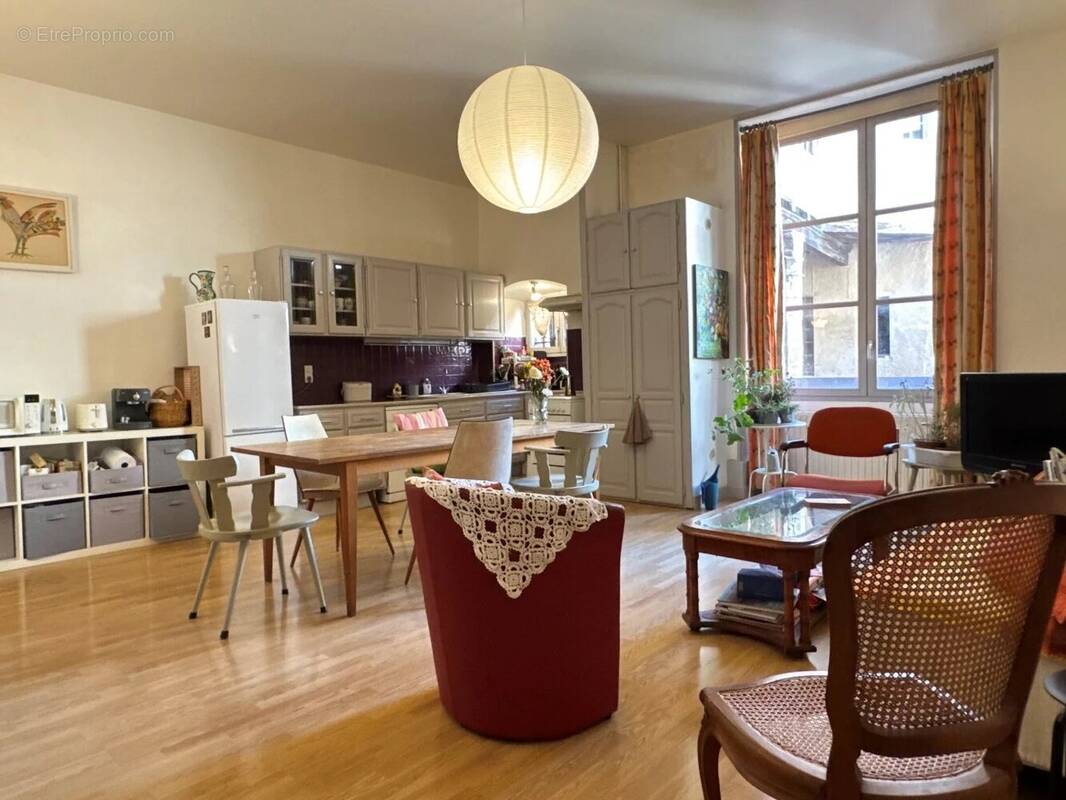 Appartement à CAHORS