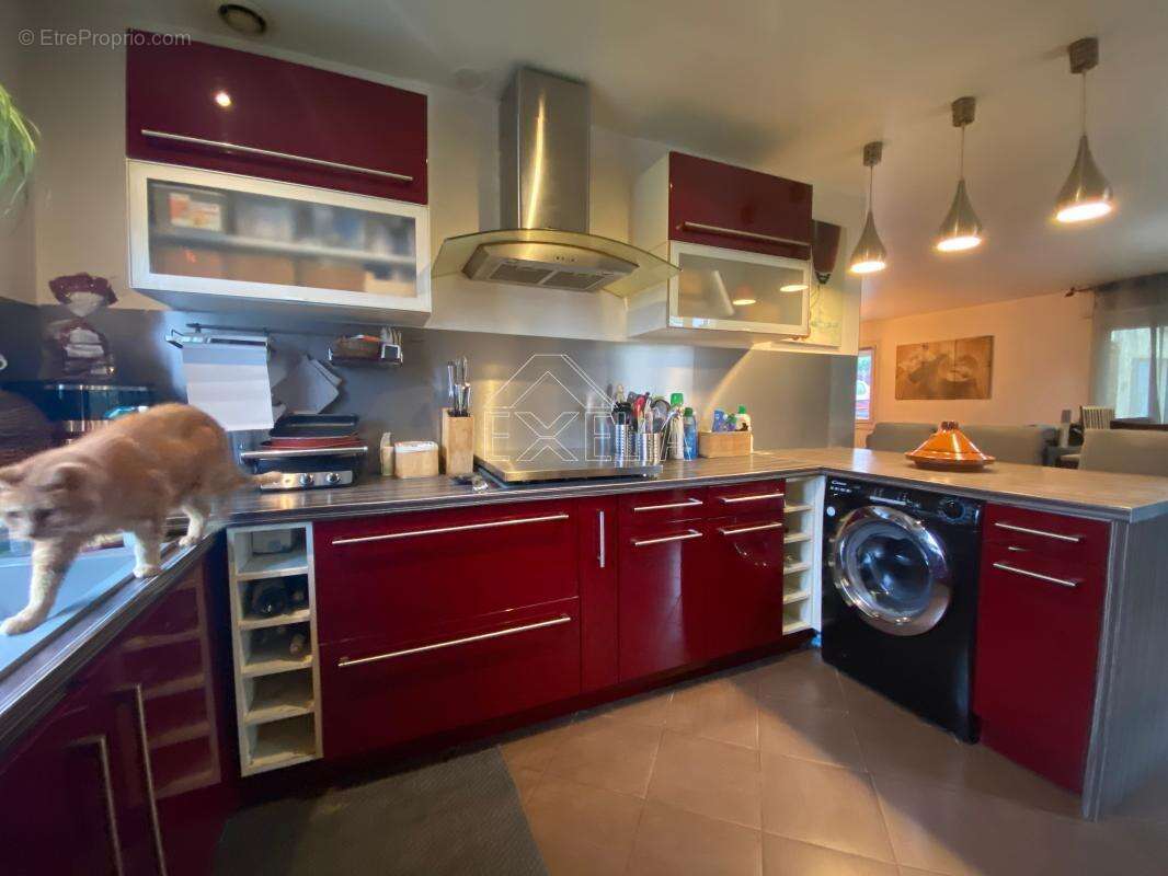 Maison à LIMETZ-VILLEZ