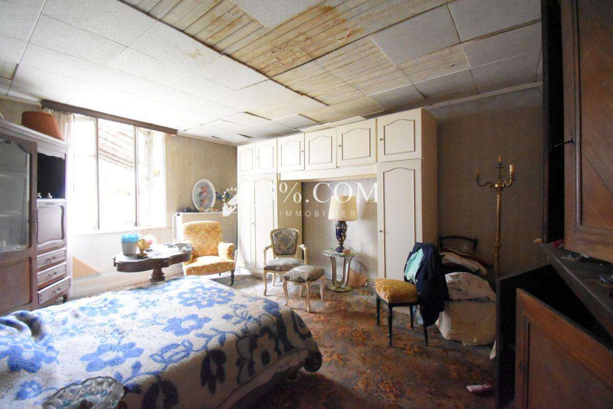 Maison à MAXEY-SUR-VAISE