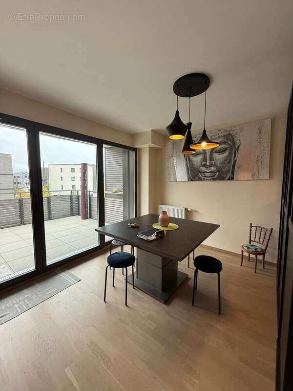 Appartement à CROLLES