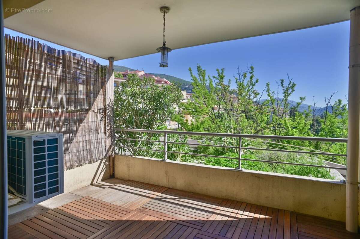 Appartement à GRASSE