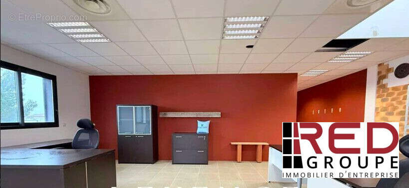 Commerce à EGUILLES