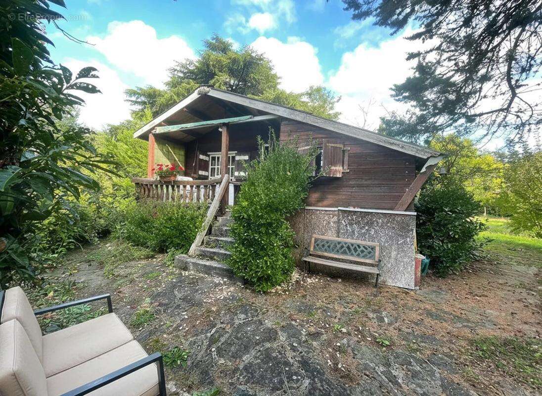 Maison à VAUX-SUR-SEINE