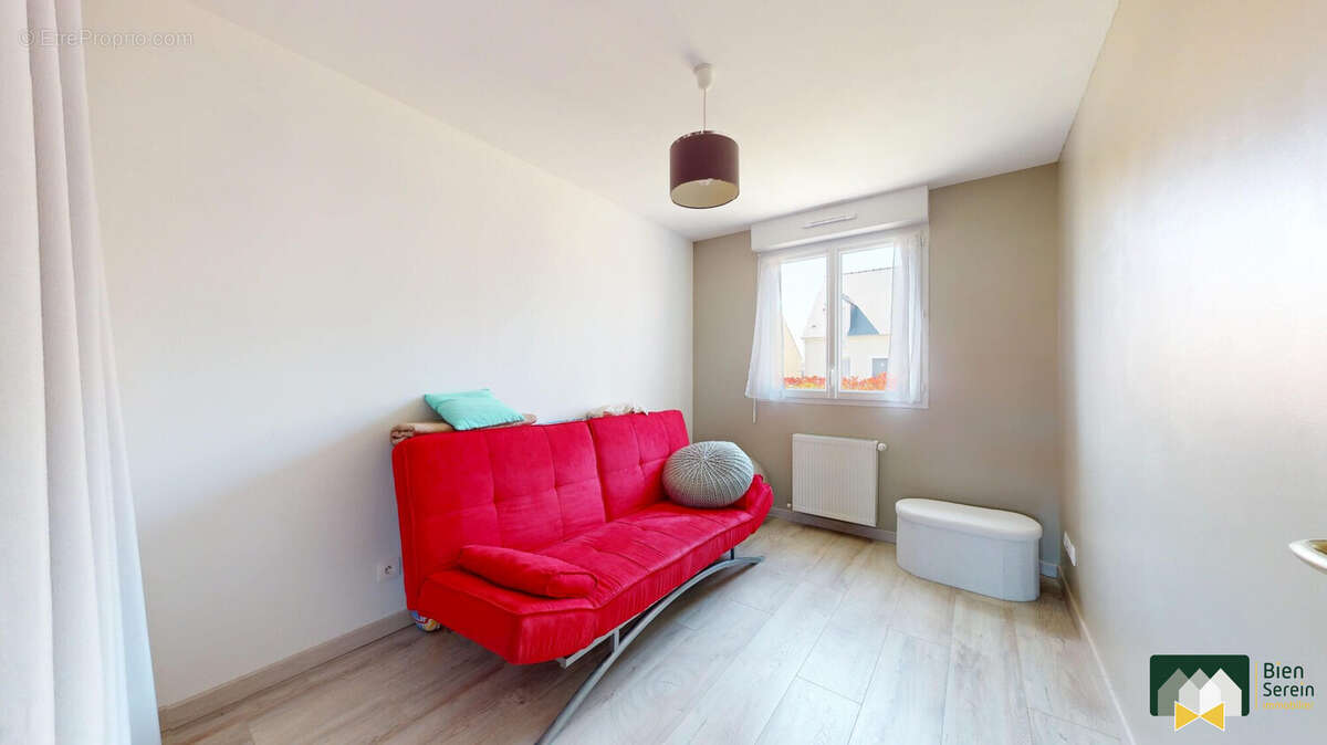 Maison 83 m² à Bailleau-Le-Pin  - photo 5