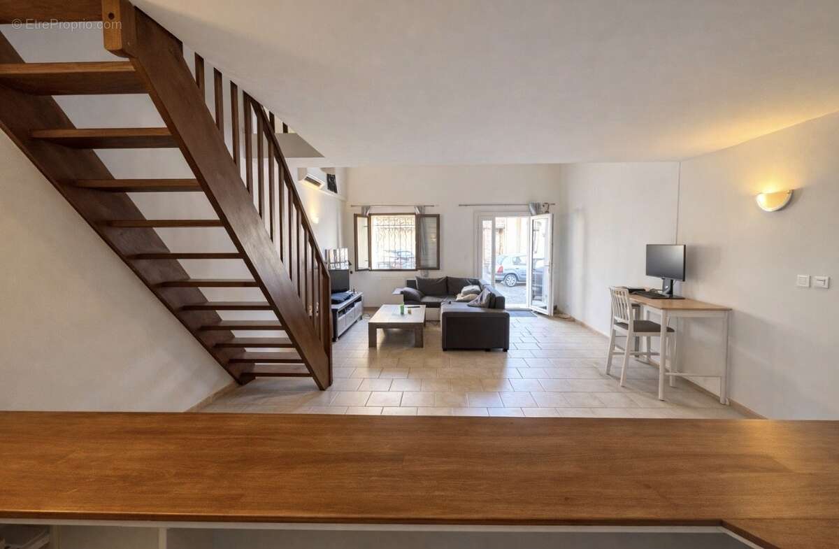 Appartement à CHATEAURENARD