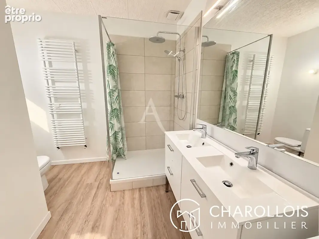 EXCLUSIVITÉ ! Grand appartement T5 au coeur de Mâcon ! - photo 6