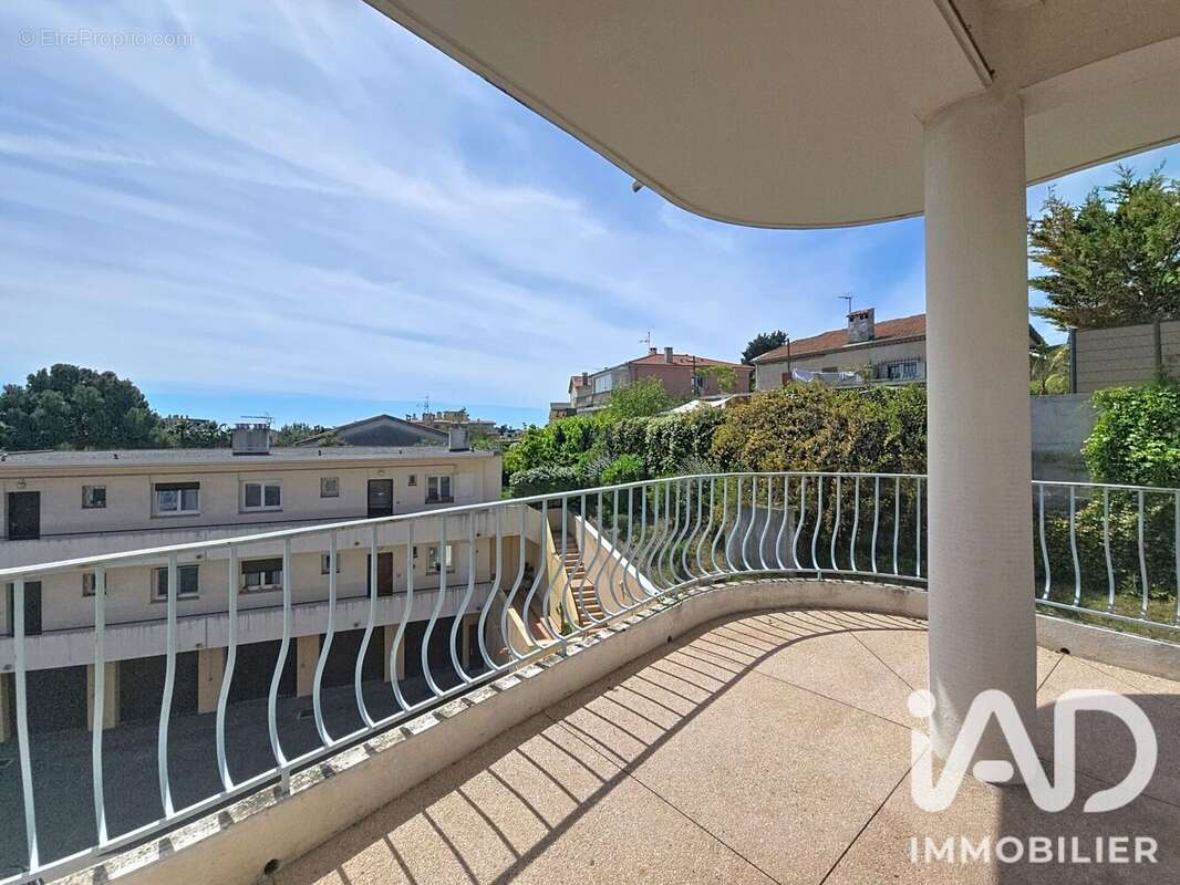 Photo 8 - Appartement à VILLENEUVE-LOUBET
