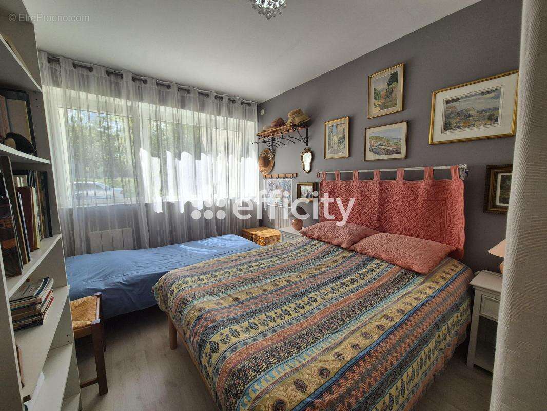 Appartement à LA CHAUSSEE-SAINT-VICTOR