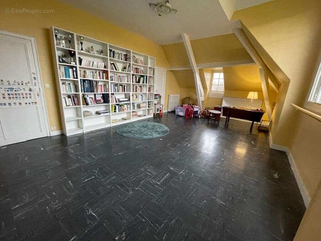 Maison à LIZY-SUR-OURCQ