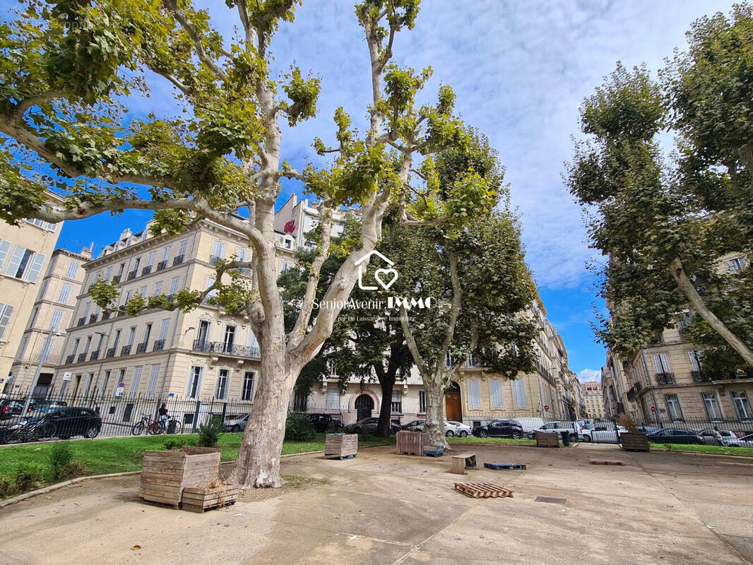 Appartement à MARSEILLE-1E
