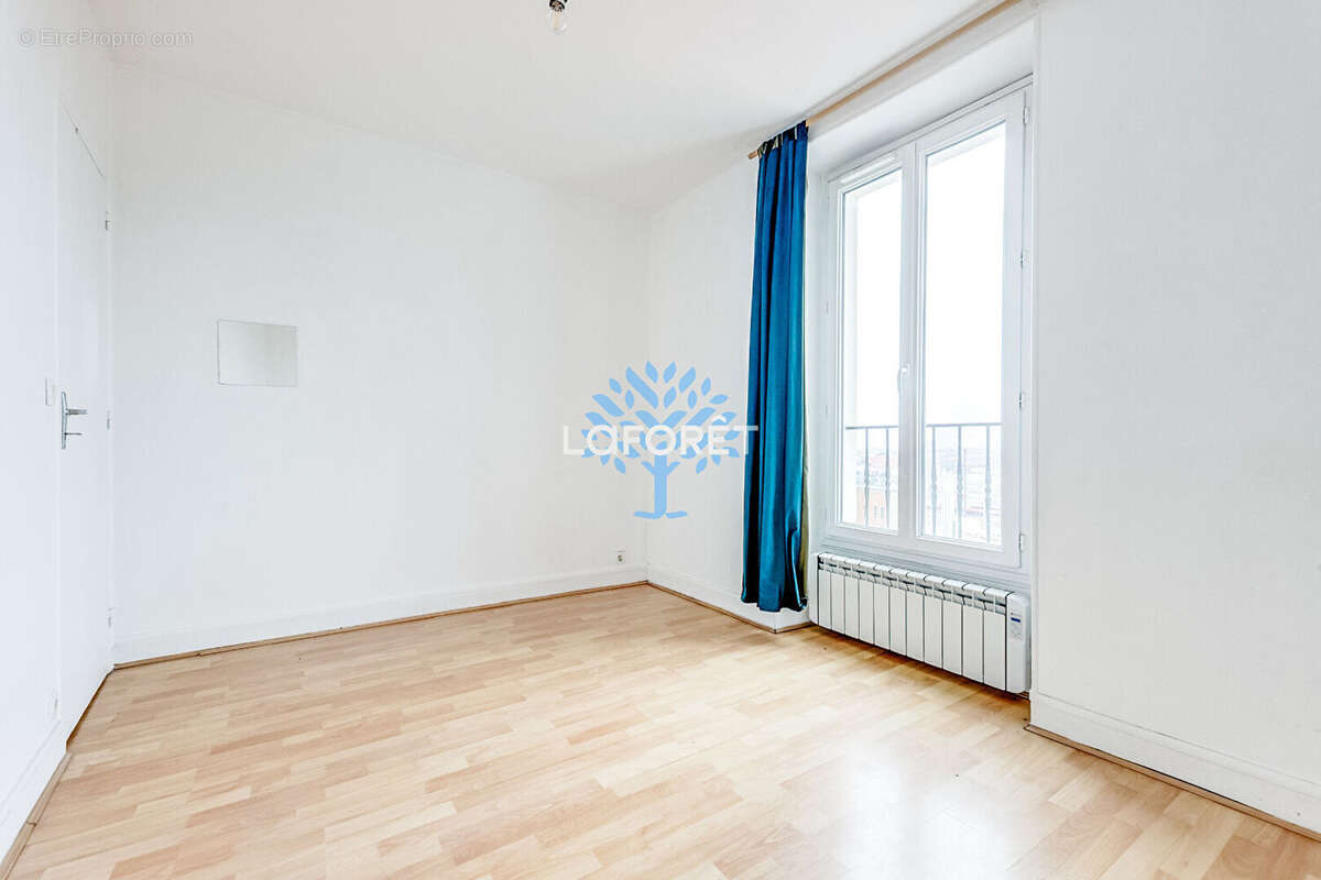 Appartement à PARIS-12E