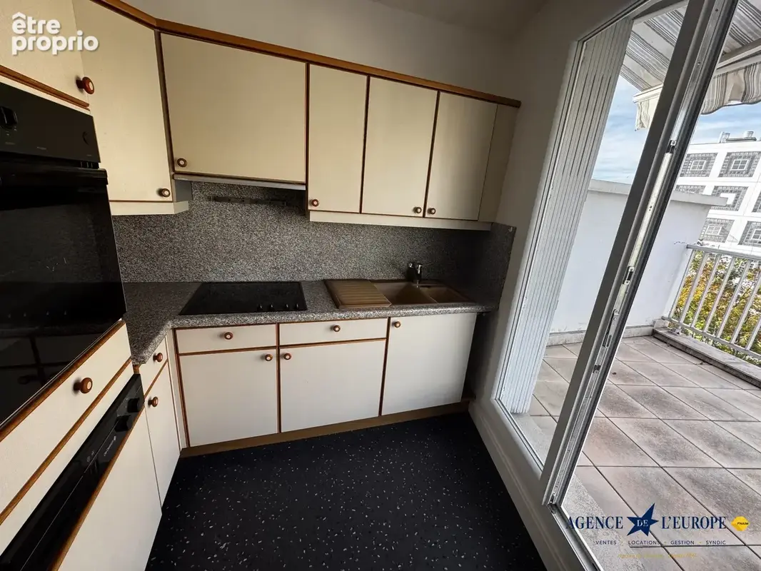 Appartement 2 pièces 50 m² à vendre à Vichy (03200) - photo 5