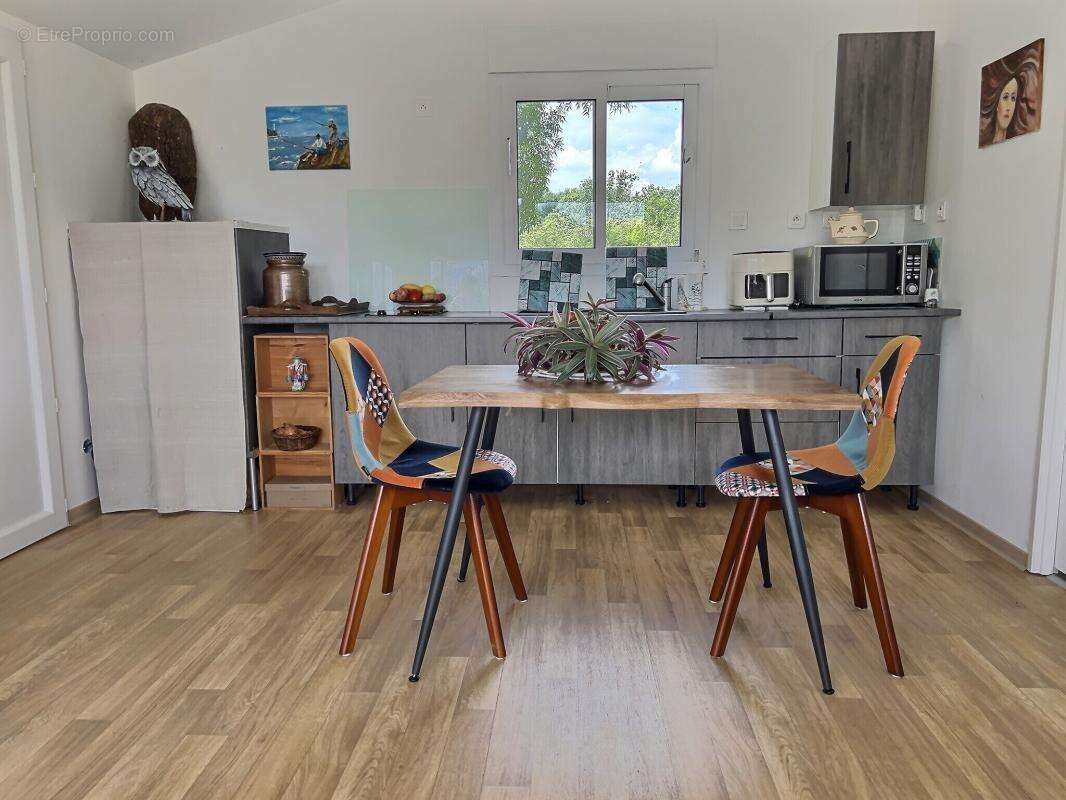 Maison à LABASTIDE-SAINT-PIERRE