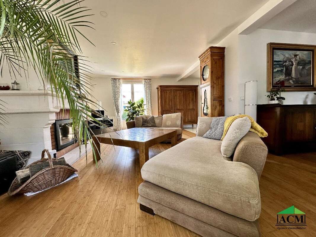 Maison à MERY-SUR-OISE