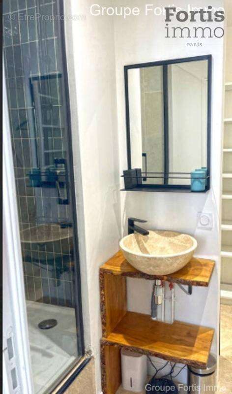 Appartement à PARIS-2E