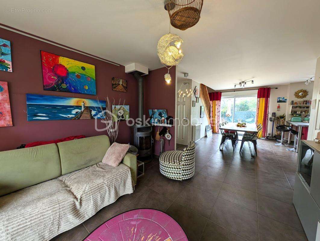 Maison à CHAMPS-SUR-MARNE