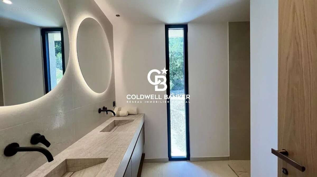 Maison à RAMATUELLE