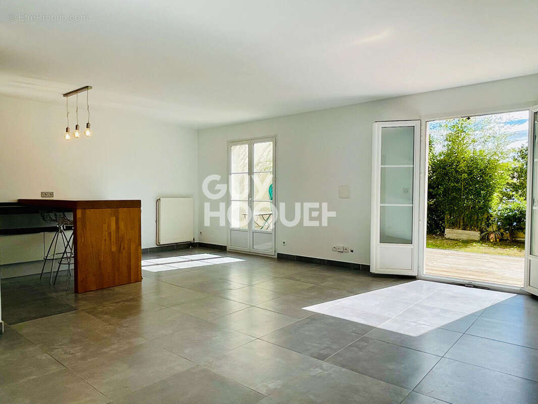 Maison 101 m2  3 chambres + terrain 147 m2 - photo 3