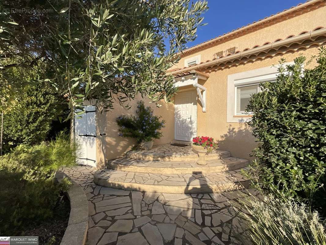 Maison à COLOMBIERS