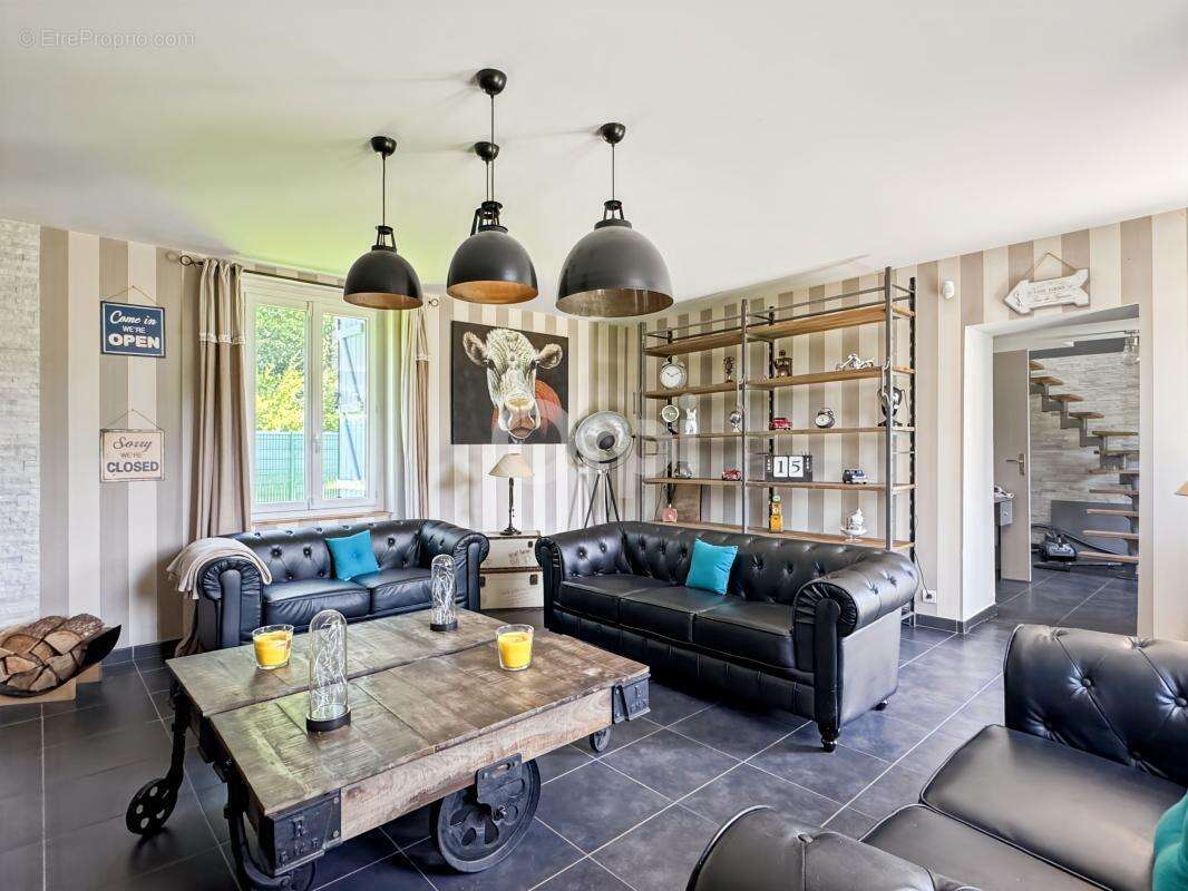 Élégante propriété de charme – 127 m² habitables sur un parc clos de 2 898 m² - photo 5