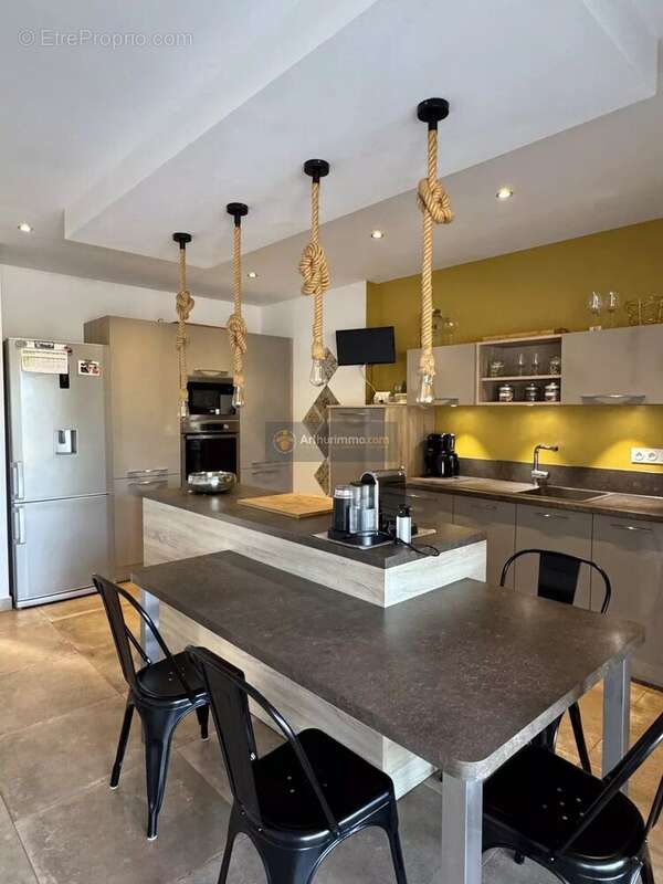 Maison à PRUNELLI-DI-FIUMORBO