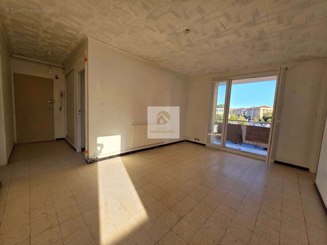 Appartement à FREJUS