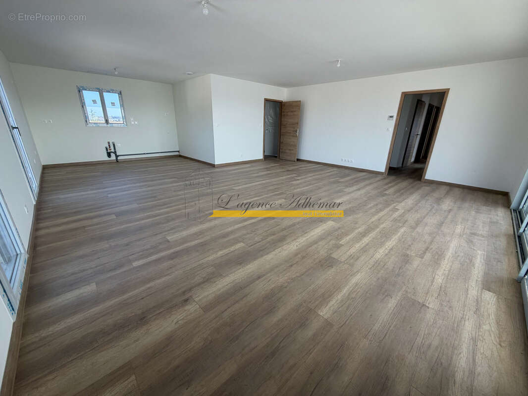 Appartement à SAULCE-SUR-RHONE
