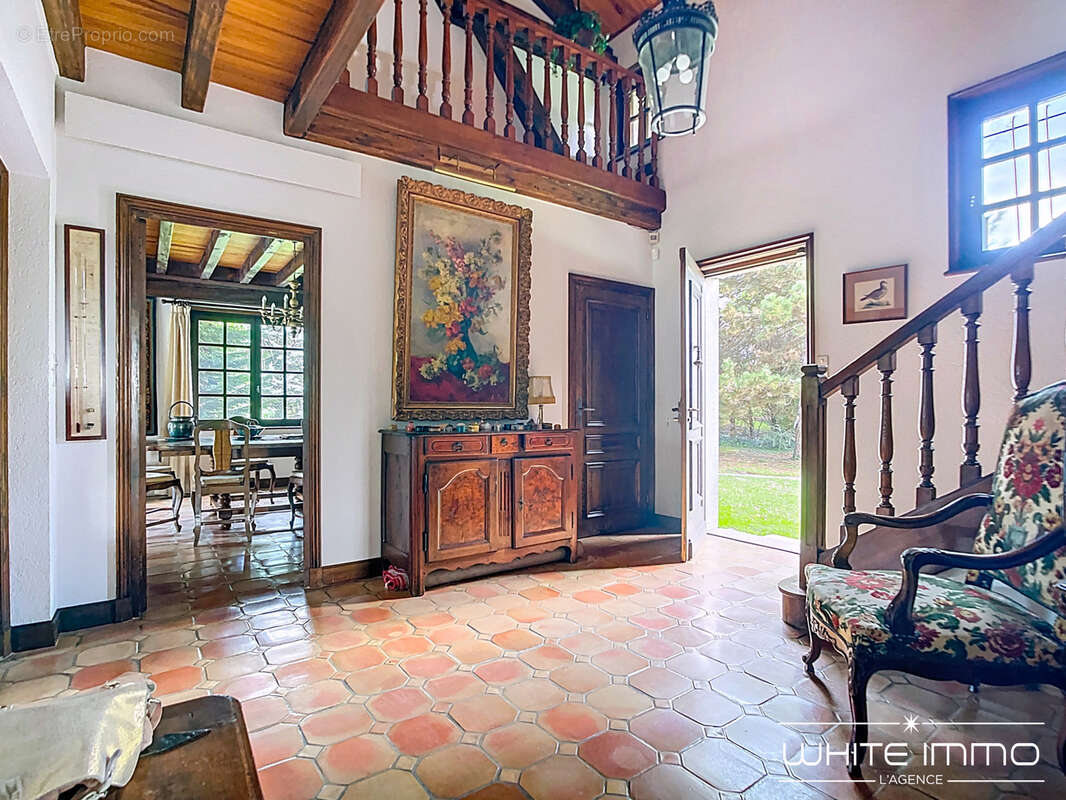 Maison à BRINDAS