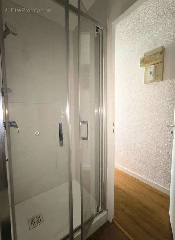 Appartement 12 m² à Mont-De-Lans  - photo 4