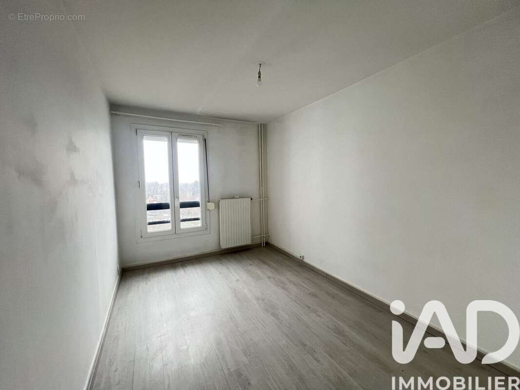 Photo 6 - Appartement à CHARLEVILLE-MEZIERES