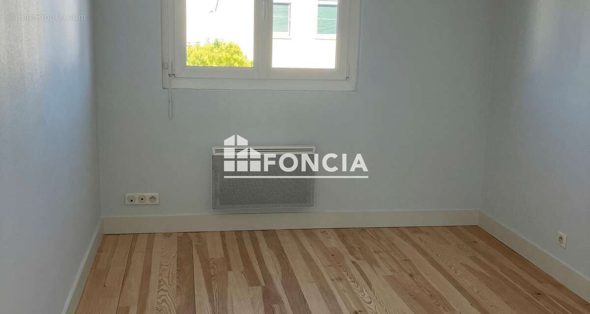 Proximité commerces - photo 6