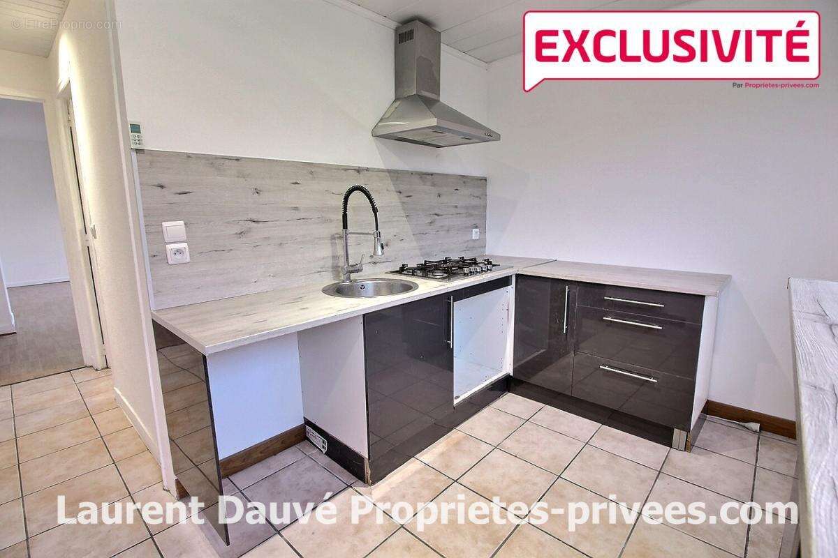 Appartement à SAINT-JEAN-DE-BRAYE