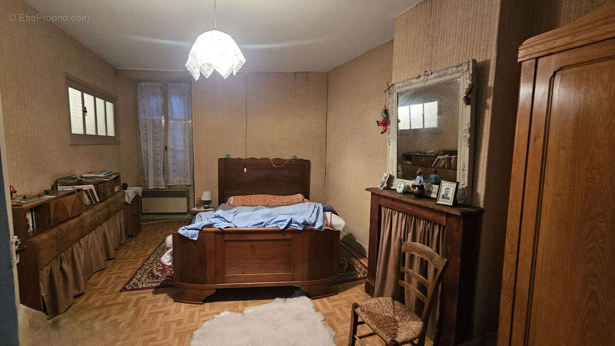 Maison à SAINT-GENIEZ-D'OLT