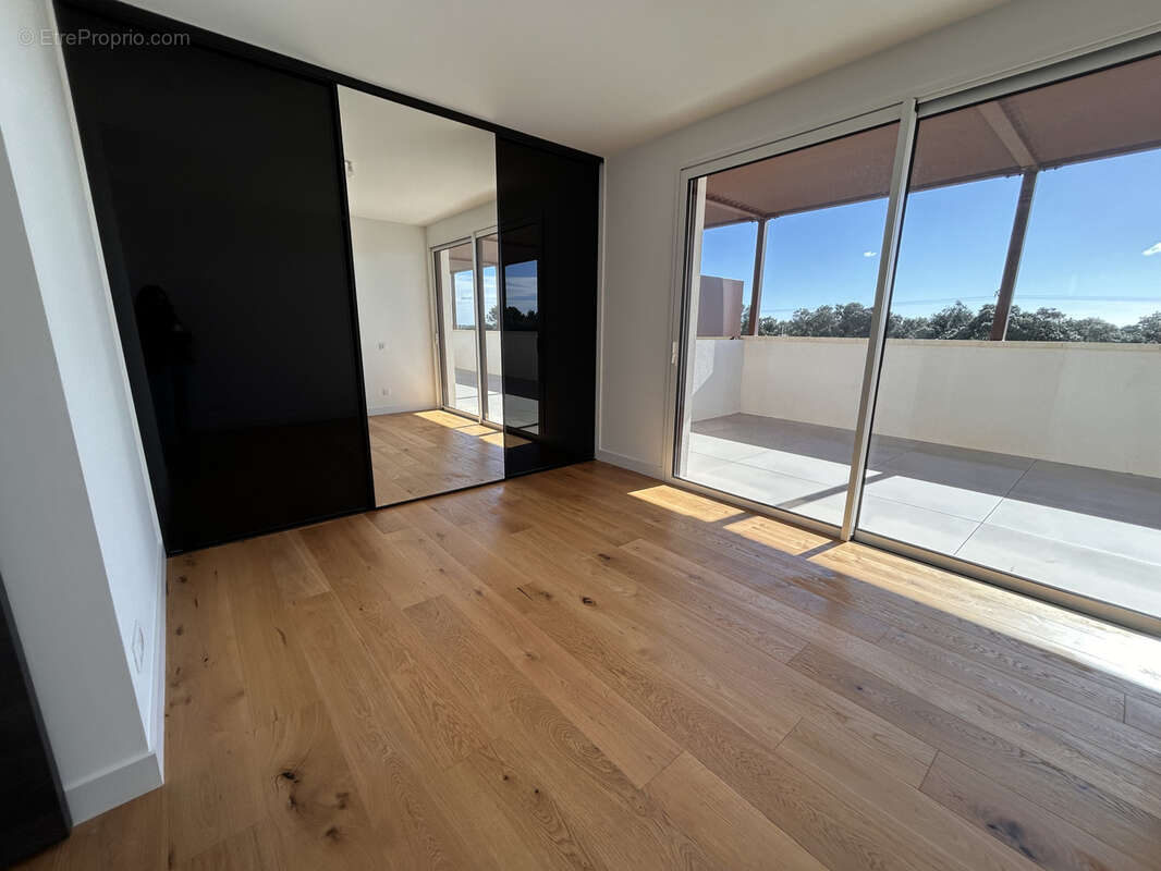 Appartement à CASTRIES