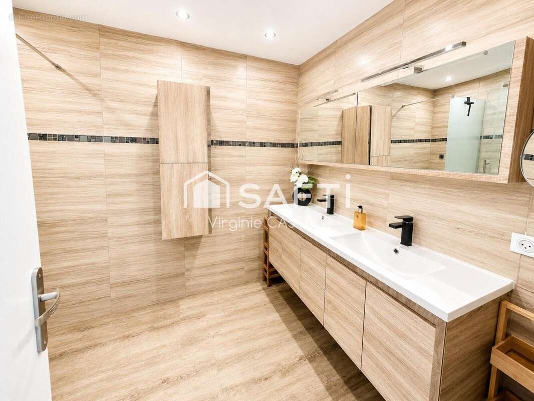 Photo 8 - Appartement à LE CANNET