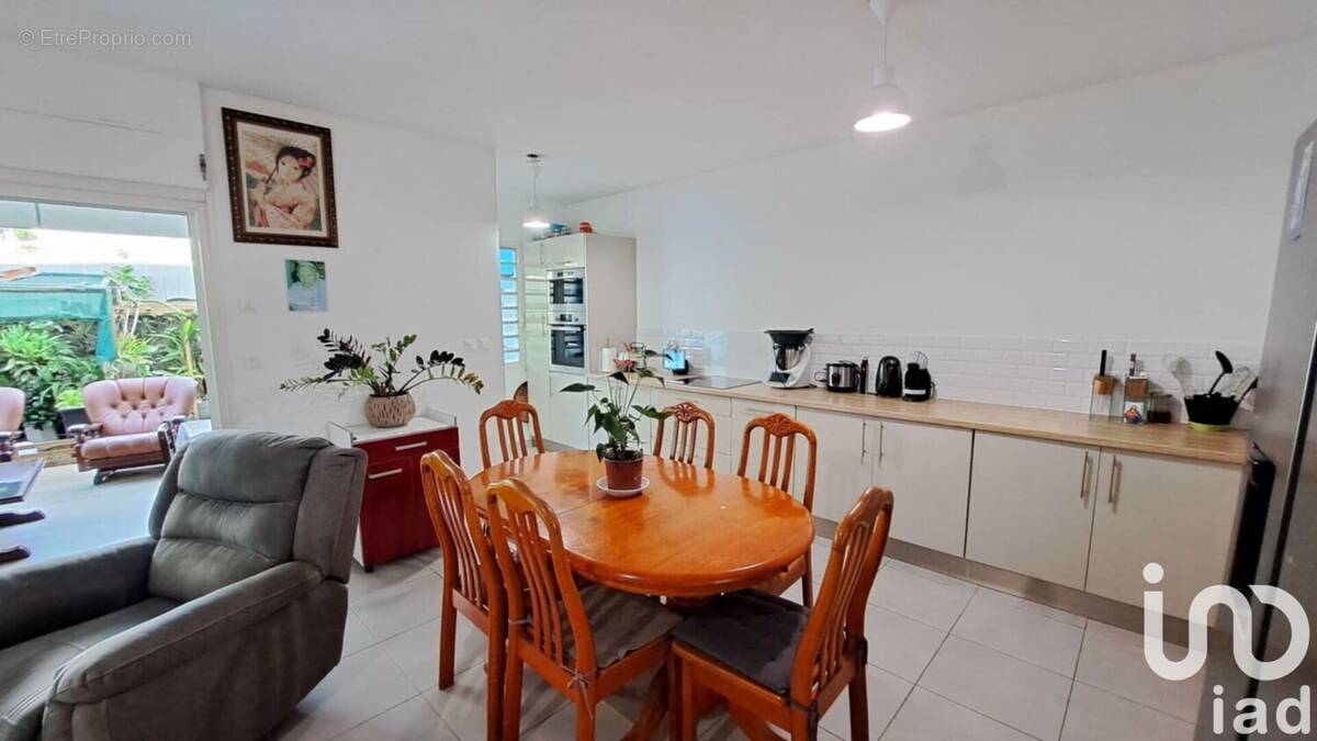 Photo 1 - Appartement à SAINT-PIERRE