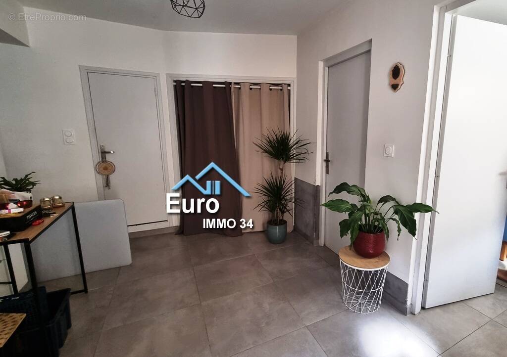 Maison à THEZAN-LES-BEZIERS