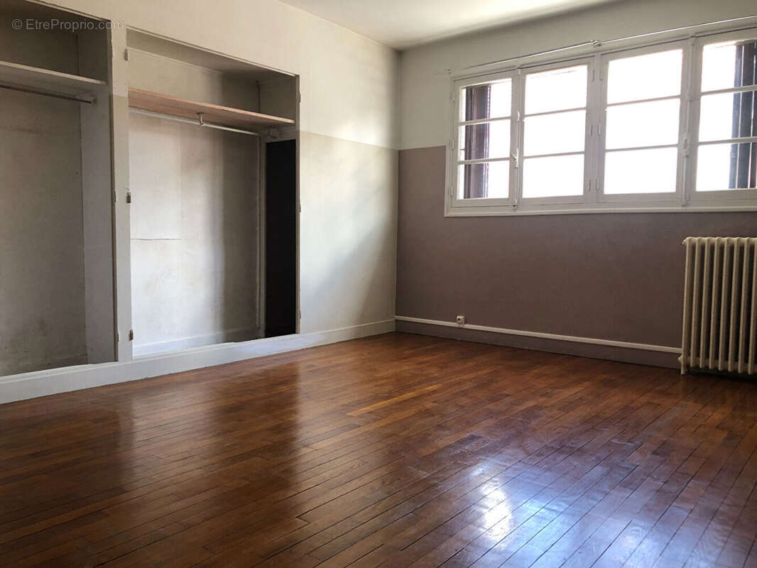 Maison à BONNIERES-SUR-SEINE