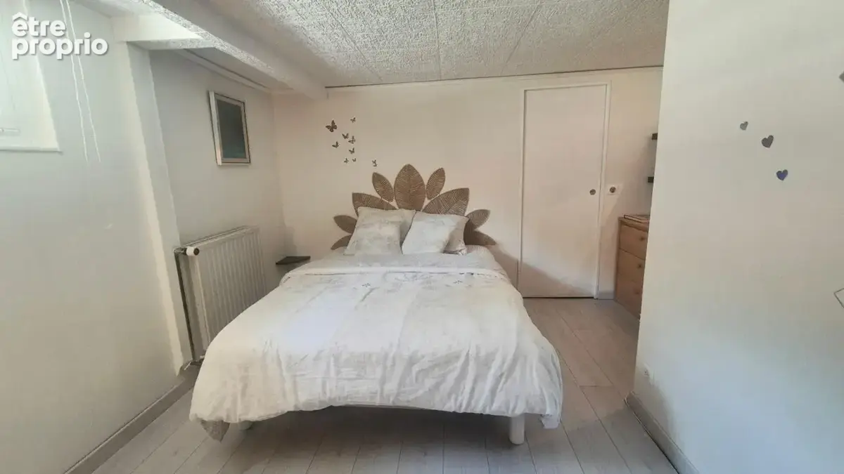 Maison familiale  de 180 m² , en  deux logements et vue dégagée sur la Côte Fleurie - photo 17